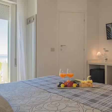 Montecarlo 3 Stelle Superior Hotel Caorle